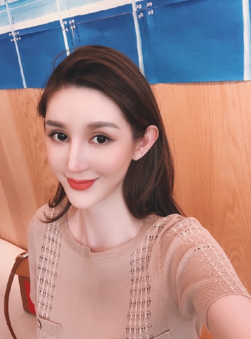 张婉婷的第一张照片--武夷山婚介网
