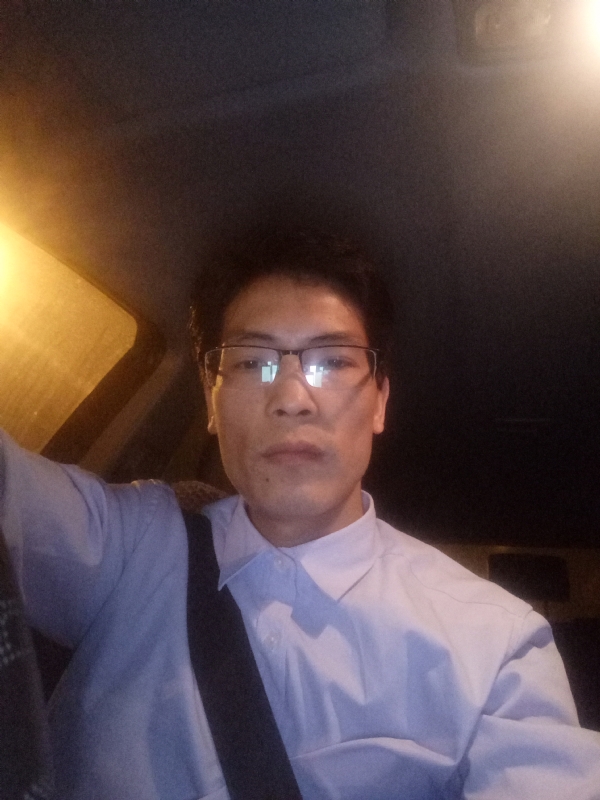 爱也要以诚相待的第三张照片--武夷山婚介网