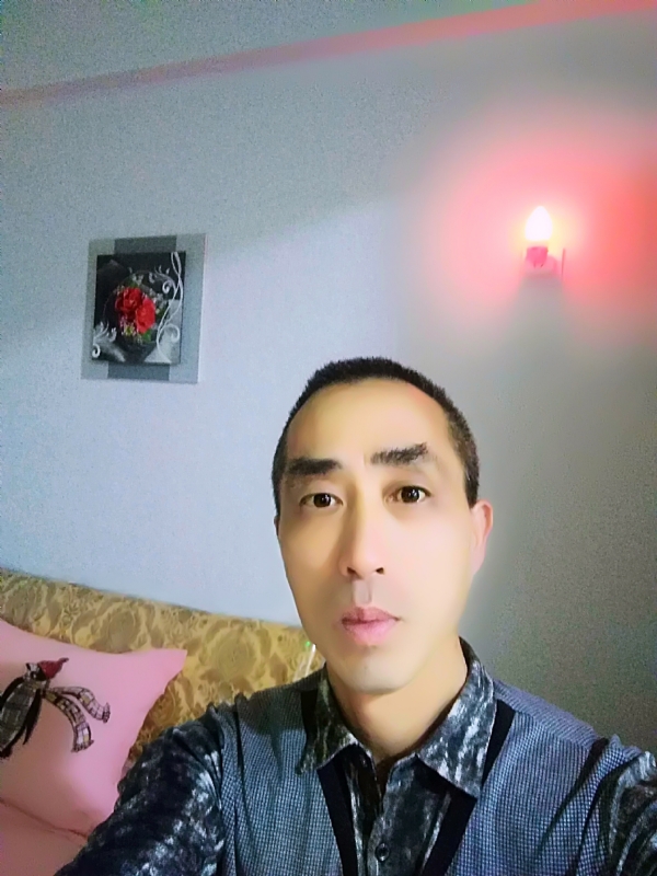真诚的第一张照片--武夷山婚介网