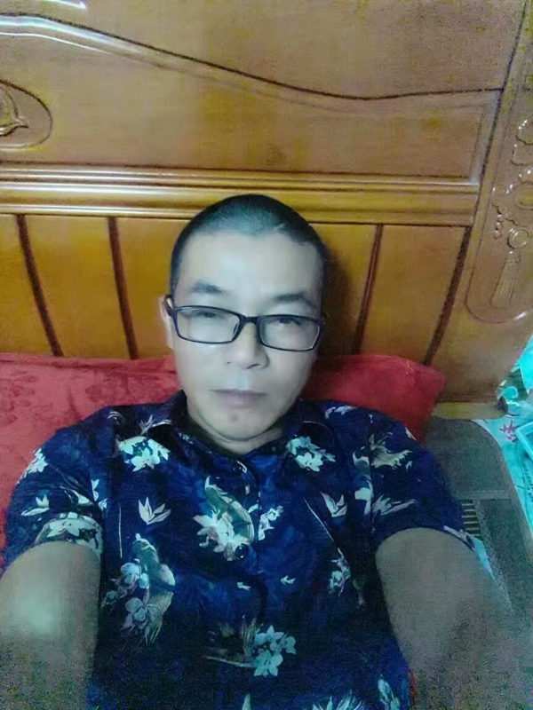 坚信就是你的第一张照片--武夷山婚介网