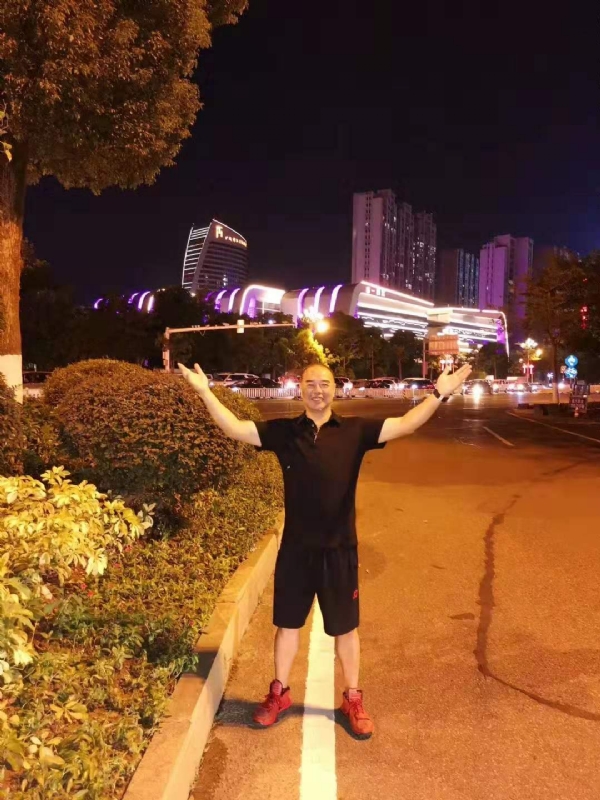 李国伟的第二张照片--武夷山婚介网