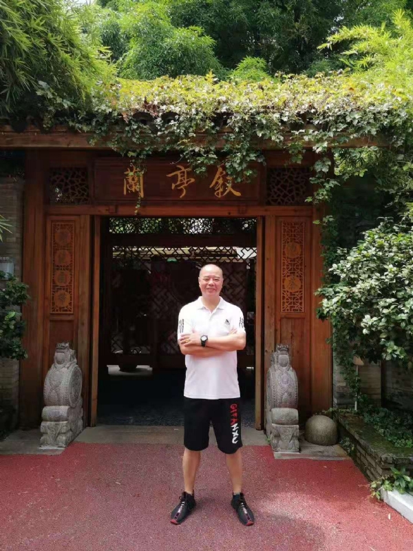 李国伟的第四张照片--武夷山婚介网