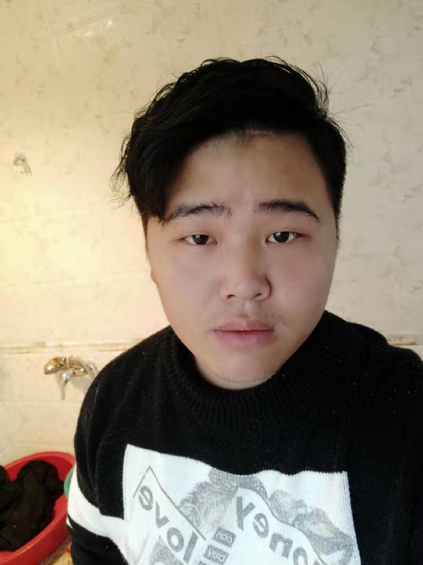 小李的第一张照片--武夷山婚介网