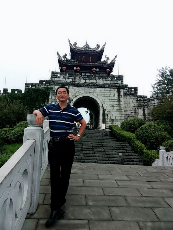 真心的龙的第六张照片--武夷山婚介网