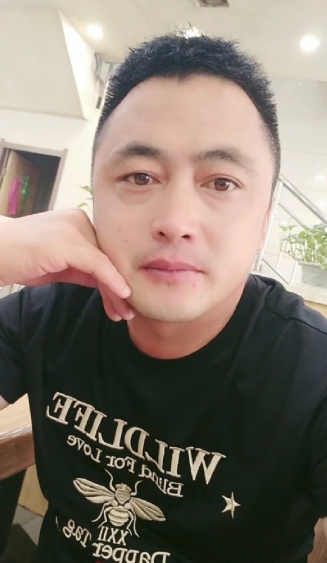 廖艾德的第一张照片--武夷山婚介网