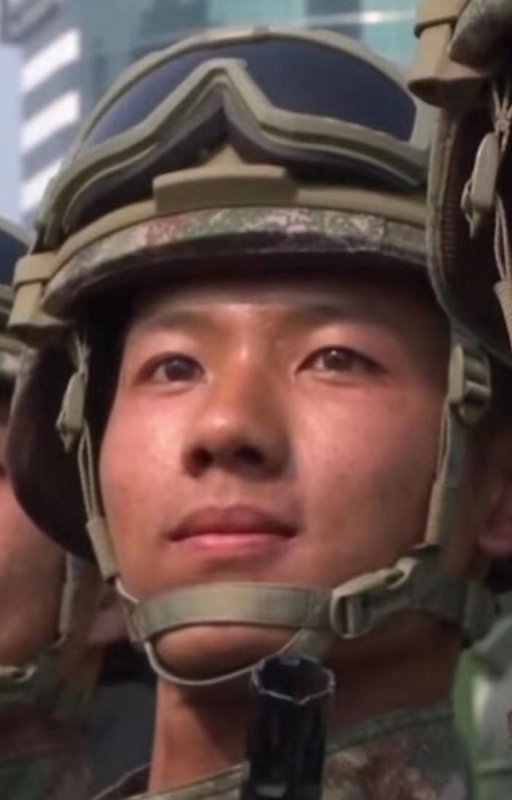 凤翼天翔的第一张照片--武夷山婚介网