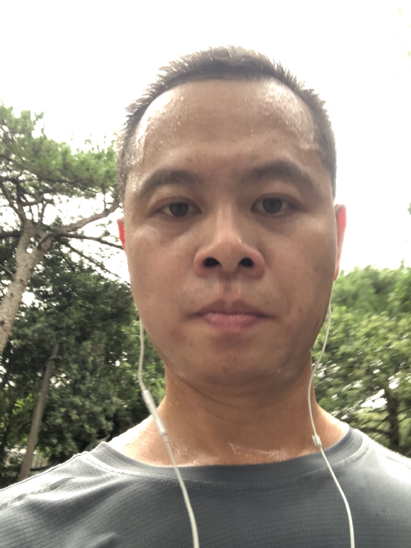 猩猩巨呃的第二张照片--武夷山婚介网