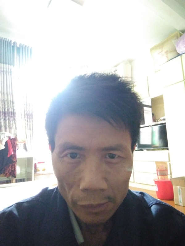 陈伟的第二张照片--武夷山婚介网