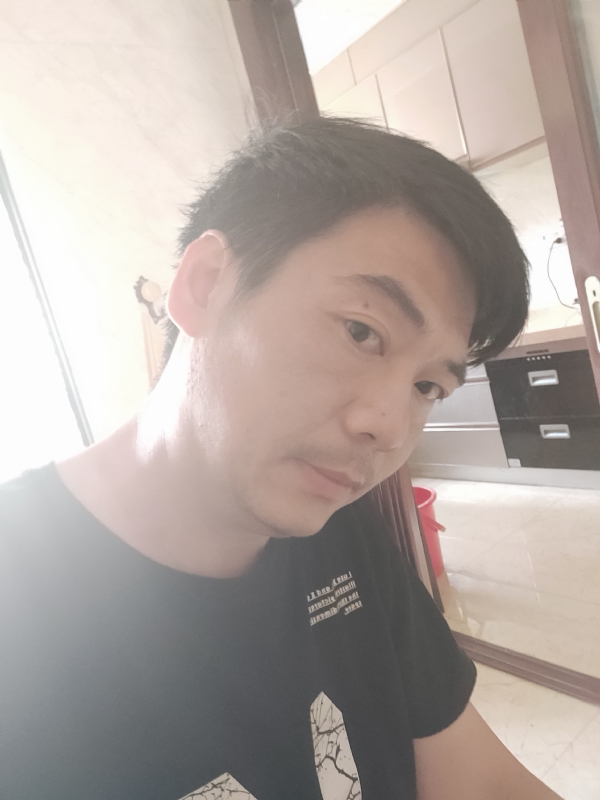漫步的第一张照片--武夷山婚介网