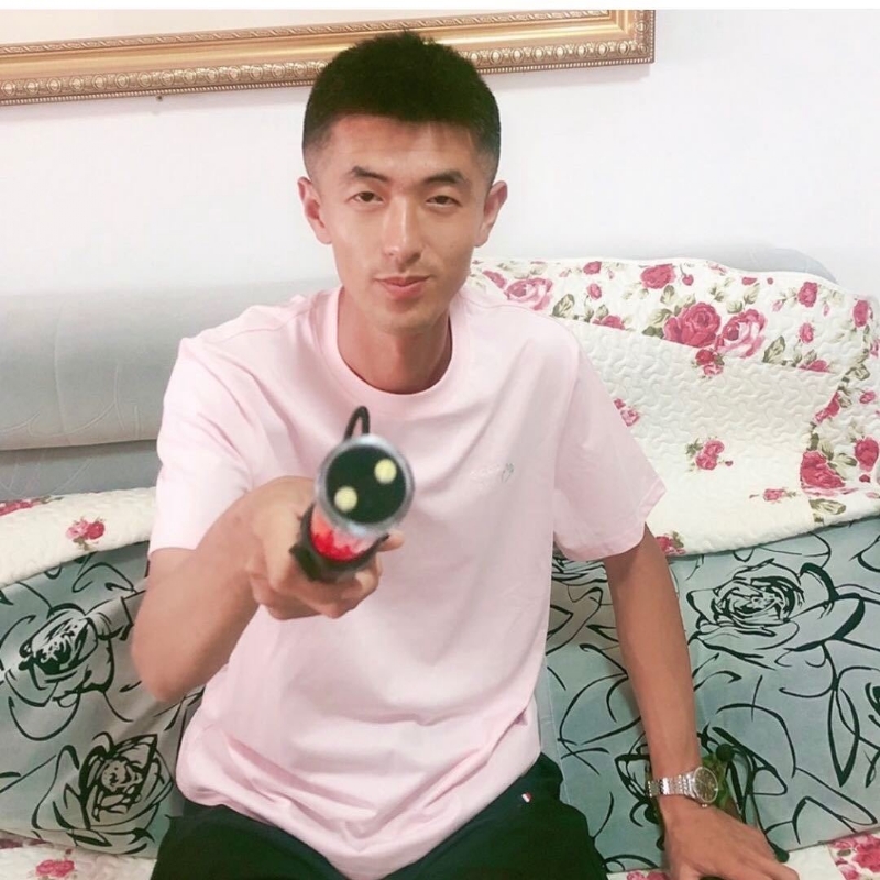转身留下孤独的她的第一张照片--武夷山婚介网