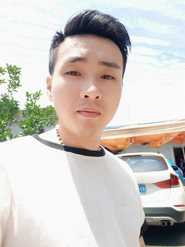 人间烟火的第一张照片--武夷山婚介网
