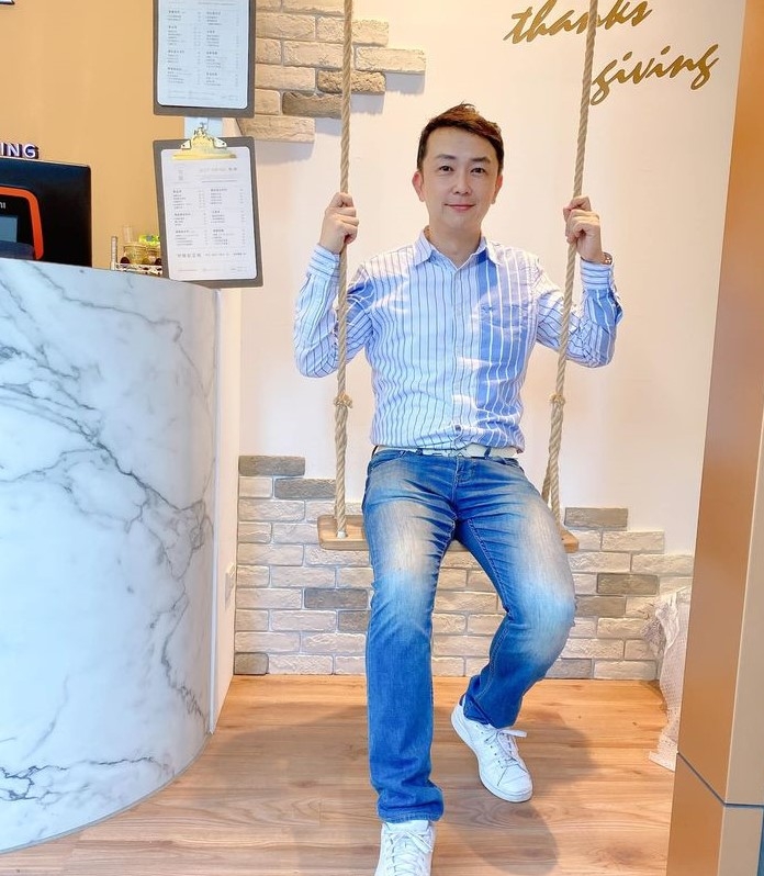 陈道明的第四张照片--武夷山婚介网