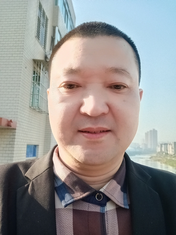 曾经受伤的心灵的第二张照片--武夷山婚介网