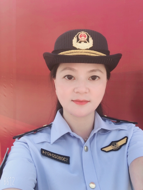 明明的第一张照片--武夷山婚介网