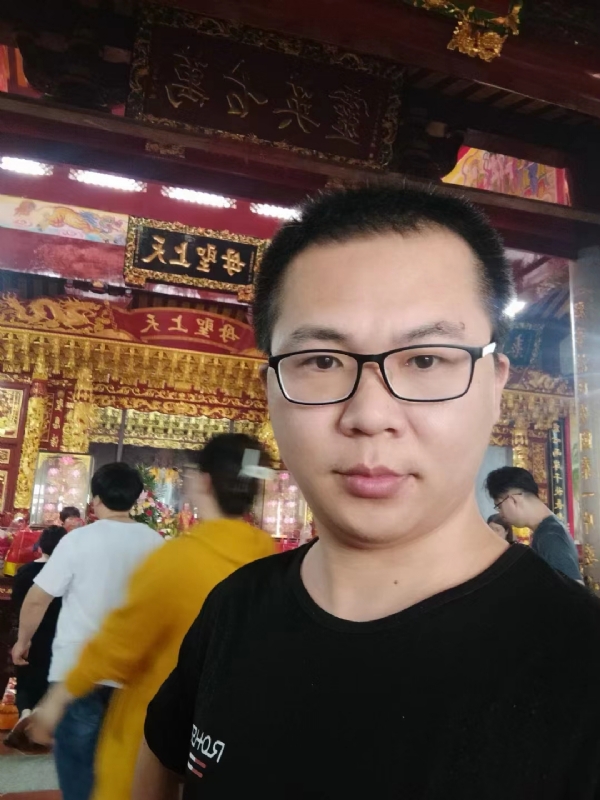 天哥的第一张照片--武夷山婚介网