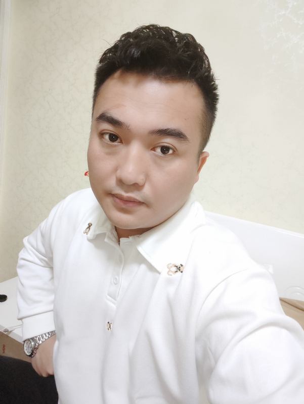 哈哈先生的第三张照片--武夷山婚介网