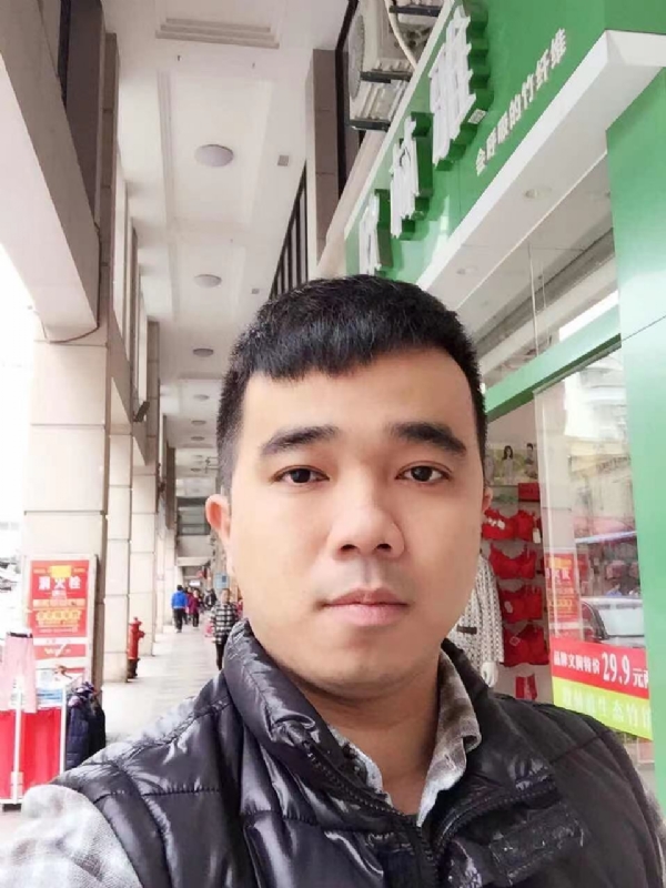 小小怪兽的第一张照片--武夷山婚介网