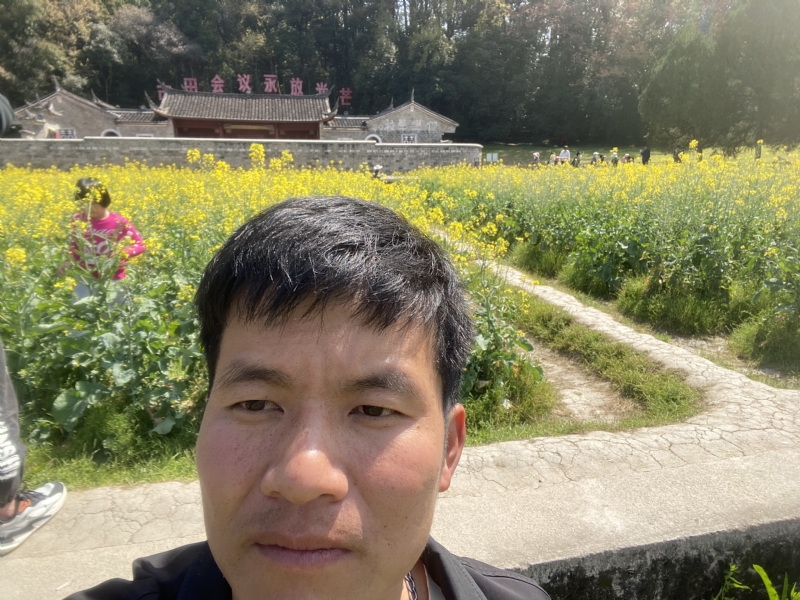 开心的第一张照片--武夷山婚介网