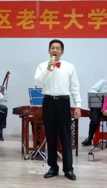 十月红枫的第八张照片--武夷山婚介网