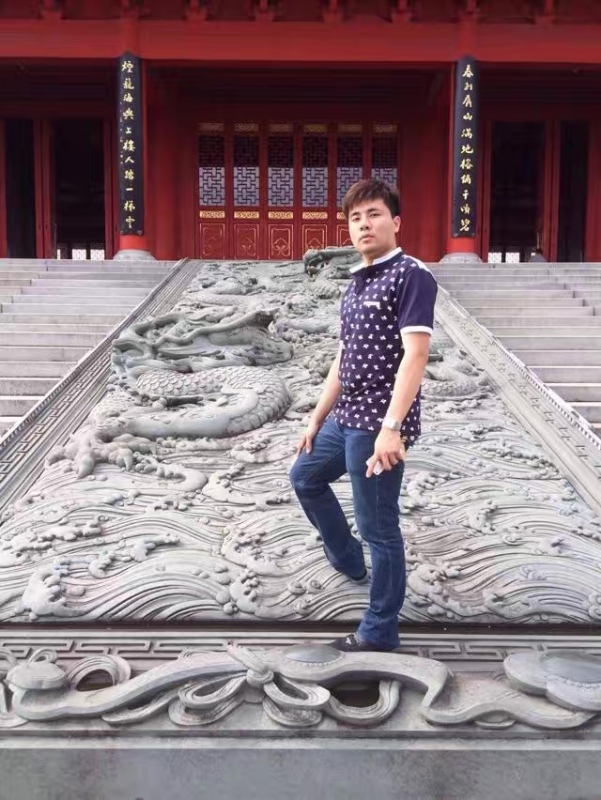 御龙氏的第一张照片--武夷山婚介网