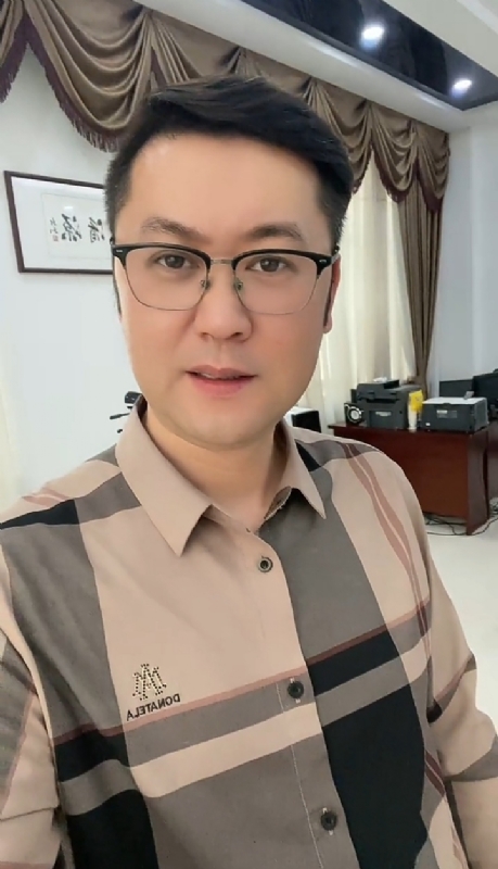 勤勉的第一张照片--武夷山婚介网