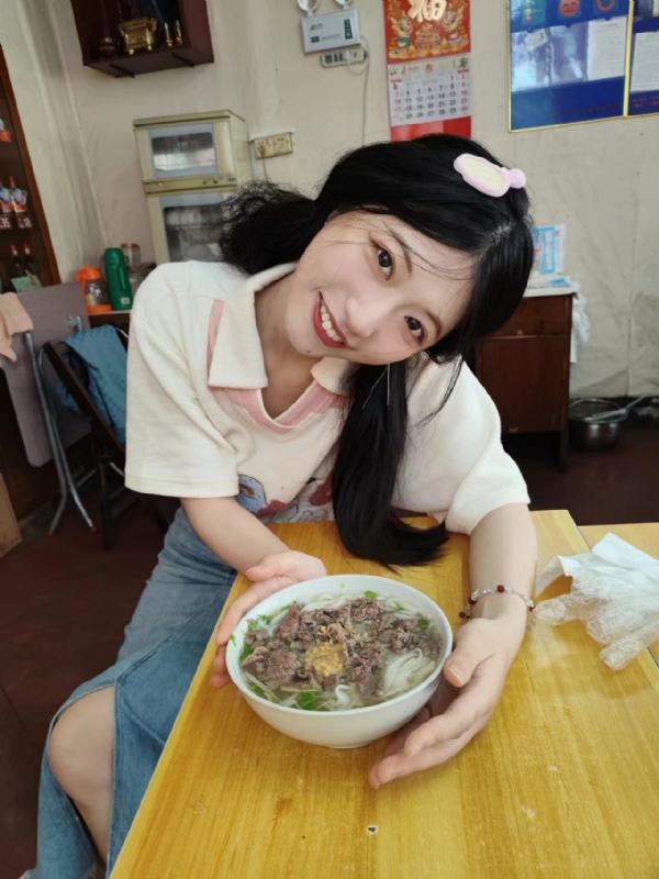 甜果的第一张照片--武夷山婚介网
