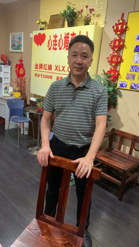 蓝俞的第一张照片--武夷山婚介网