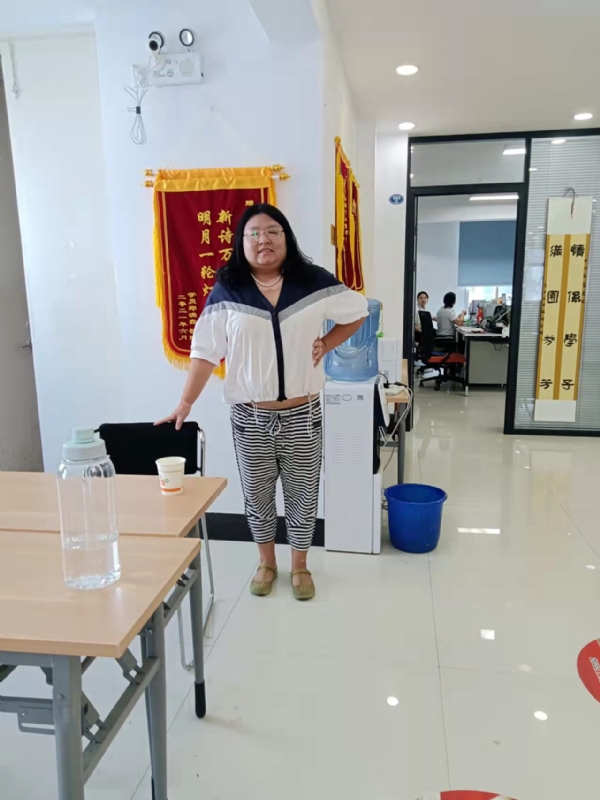 林雨菲的第一张照片--武夷山婚介网