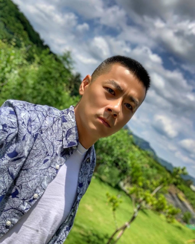 蓝天的第二张照片--武夷山婚介网